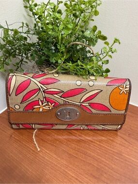 Fossil Key-Per Wallet SL3066 Bifold Floral Design Zip Around